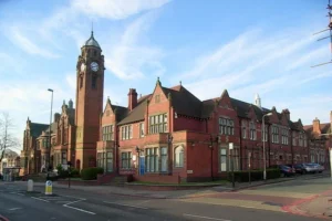 From Street Gangs to the Ballot Box