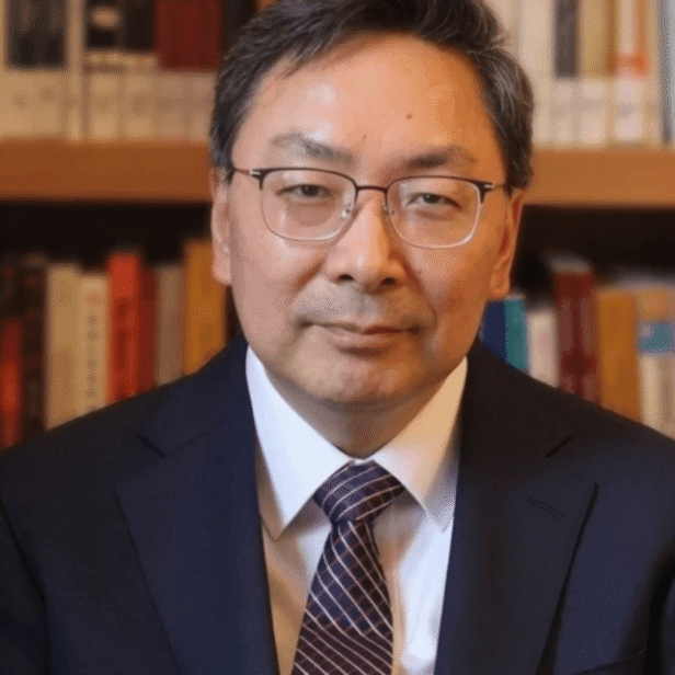 Picture of Yanzhong Huang