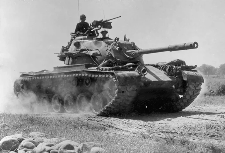 Pakistani soldiers and military heroes remembered on Defence Day 1965
