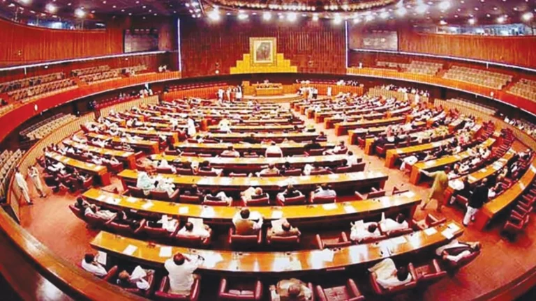 Debate over new provinces, administrative reforms and governance in Pakistan