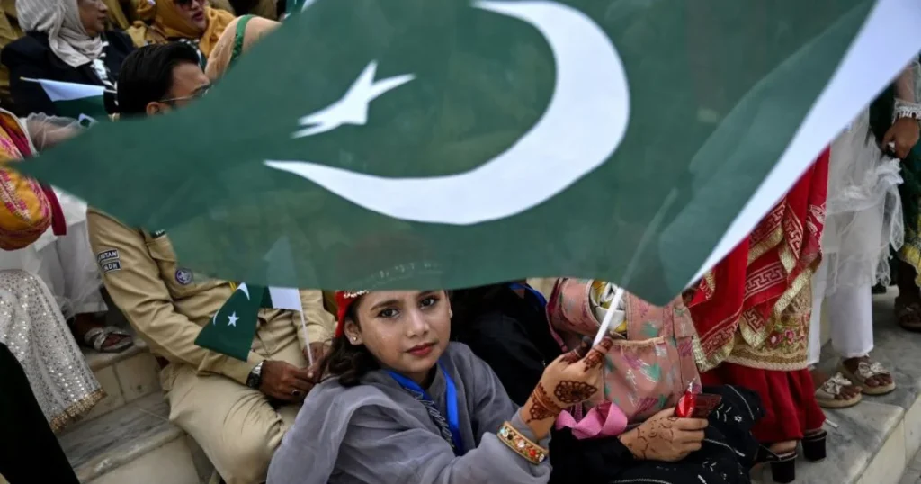 New provinces in Pakistan debate on improving governance while protecting cultural identity and heritage.